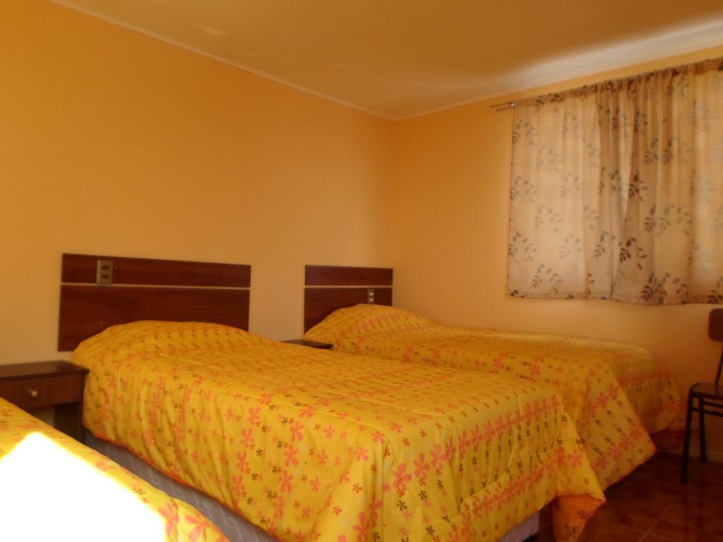 Hostal Playa Brava Caldera Habitación foto